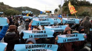 Un juez imputa a 196 personas por el bloqueo de Tsunami Democràtic en la frontera