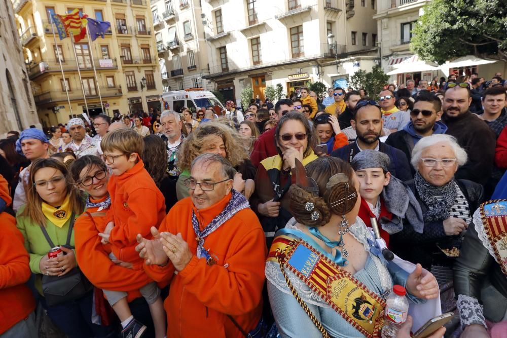 Entrega de estandartes de la Diputación a las Fallas