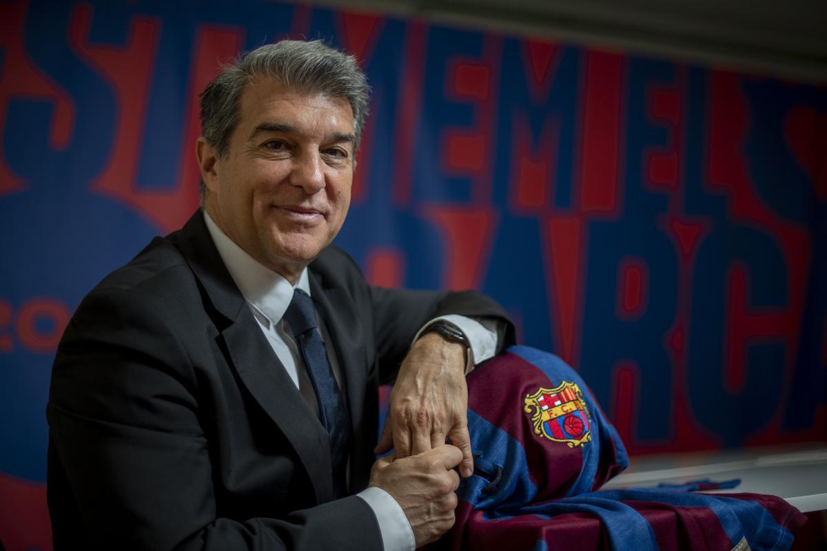 Joan Laporta: «M’agrada ser davanter centre, però he jugat de De Jong»