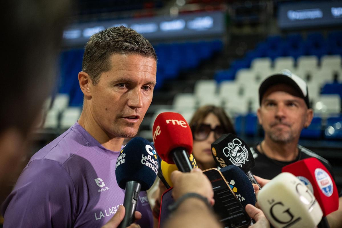 Jaka Lakovoic, en su comparecencia ante los medios.