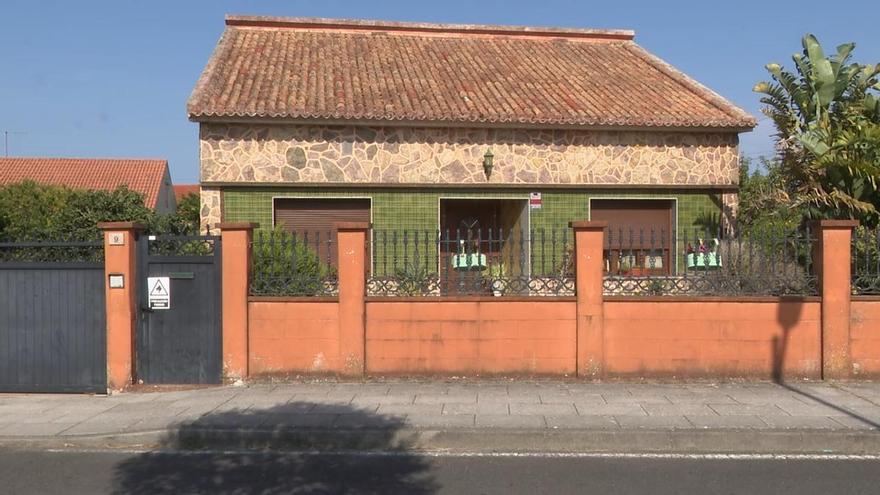 Detenido un joven en Ribeira como presunto autor de la muerte de su padre con una escopeta