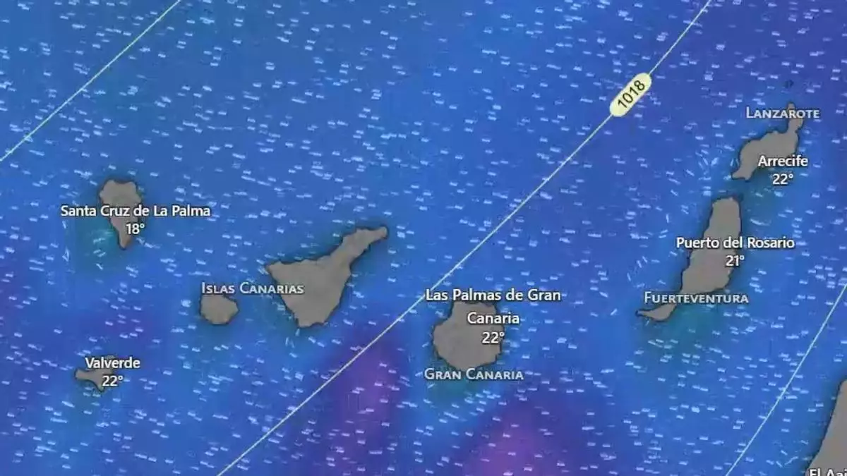 Canarias afronta un sábado de calor con temperaturas de hasta 34 grados y viento fuerte