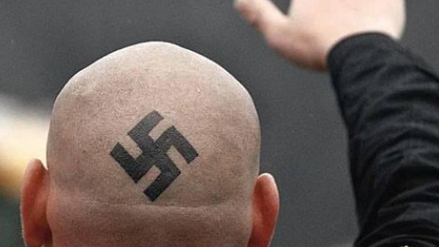 Condenado a 3 años de prisión por agredir a otro por hacerle un saludo nazi en la Vall