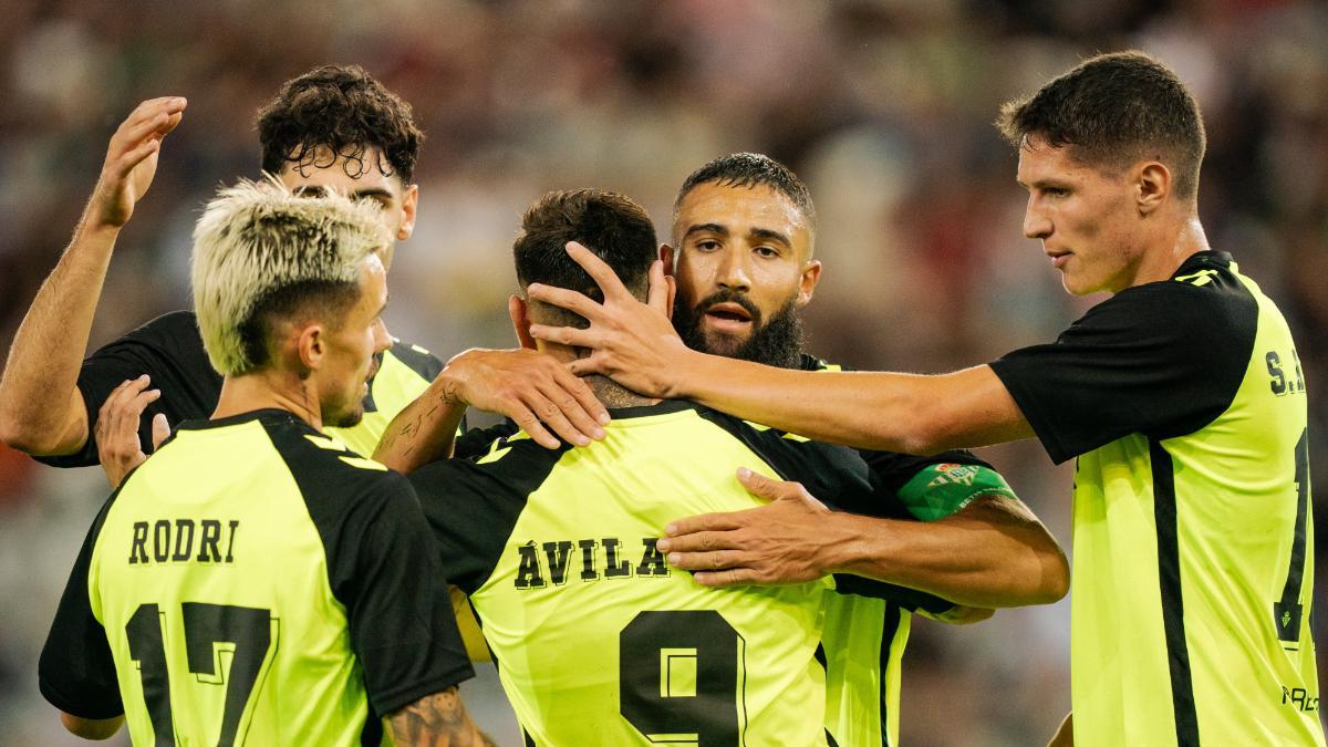 El Betis afronta un trámite para clasificarse a la Conference