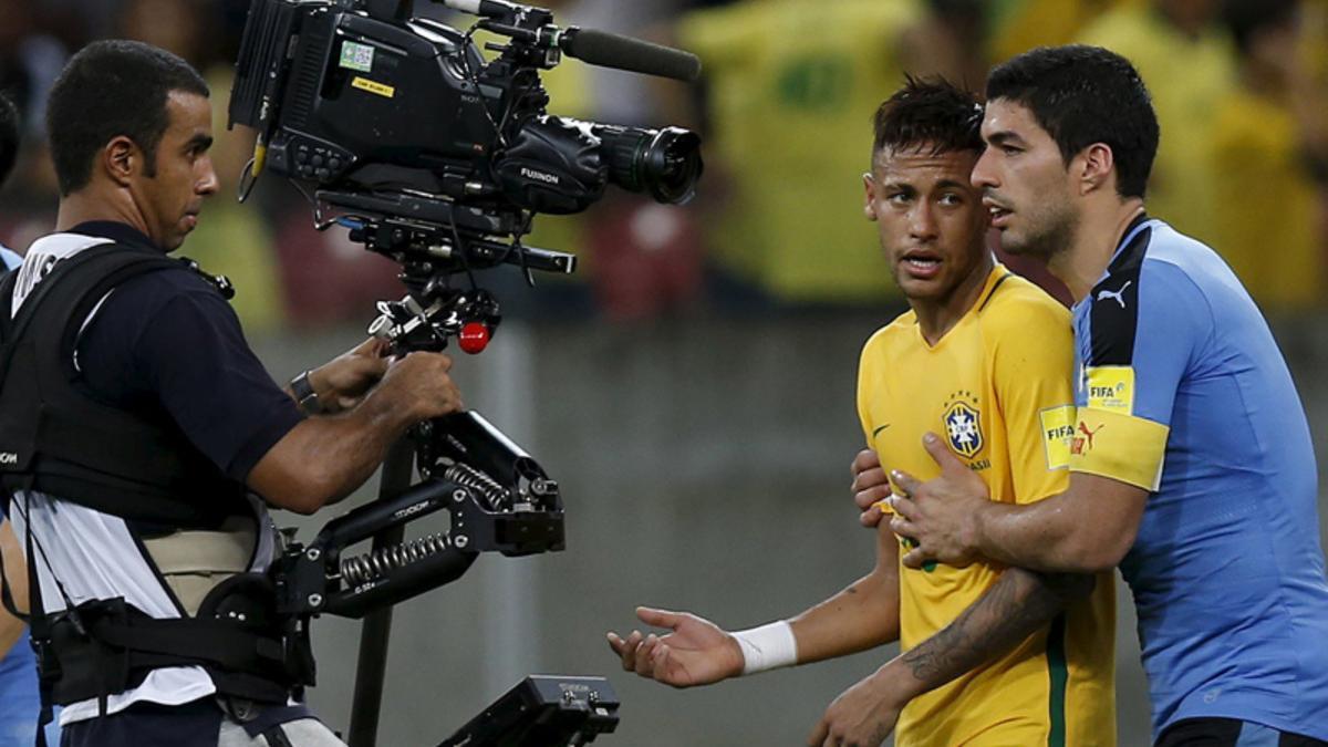 Luis Suarez y Neymar, en el Brasil-Uruguay de las eliminatorias del Mundial-2018