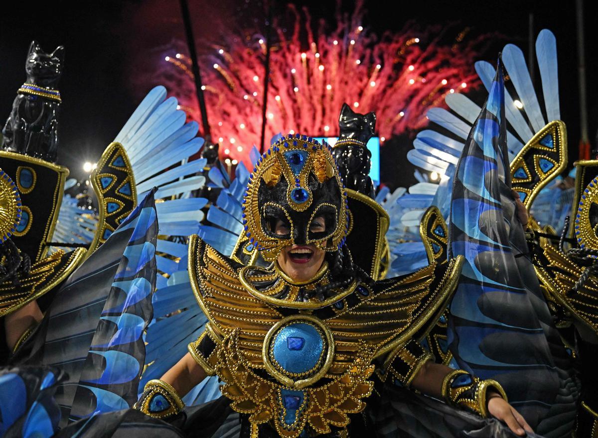 El Carnaval de Brasil festeja el fin de la era Bolsonaro