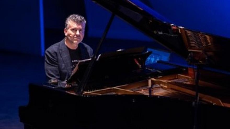 Ramón Gener y Rusalka. Espectáculo divulgativo