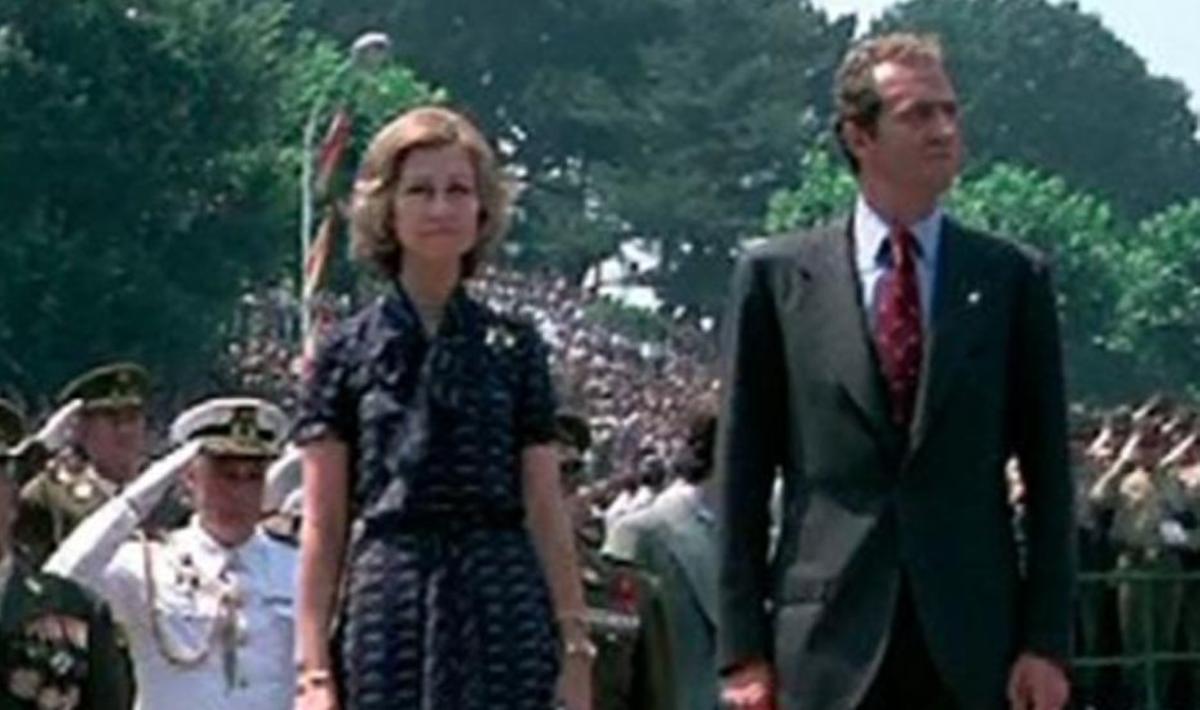 Visita a Galicia de los reyes cuando inauguraron el centro pontevedrés. | FILMOTECA ESPAÑOLA