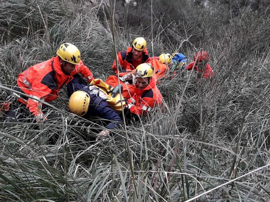 Una escaladora, herida al sufrir una caída cuando prácticaba rápel en Sóller