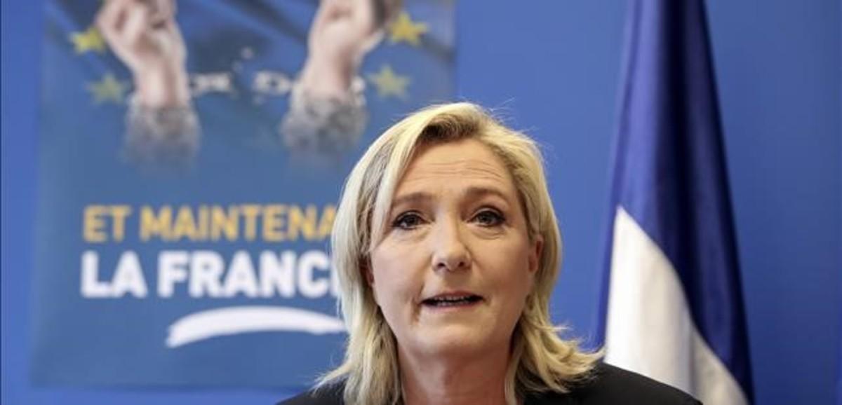 undefined34436140 french far right leader marine le pen speaks during a press 170105181448