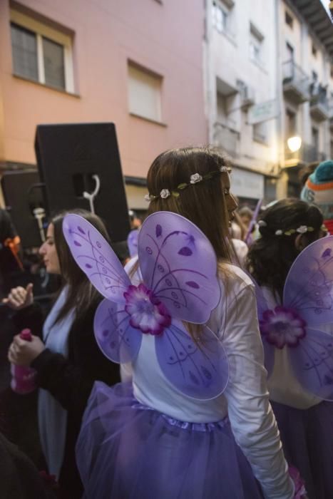 Set mil persones desborden els carrers de Sallent en un Carnaval multitudinari