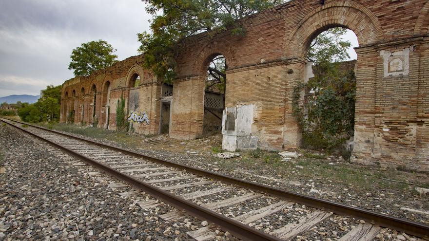 Xàtiva Unida propone un espacio artístico en la antigua estación de tren