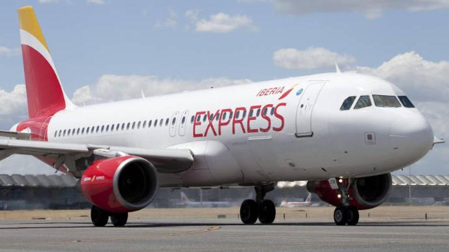 Un avión de Iberia Express.