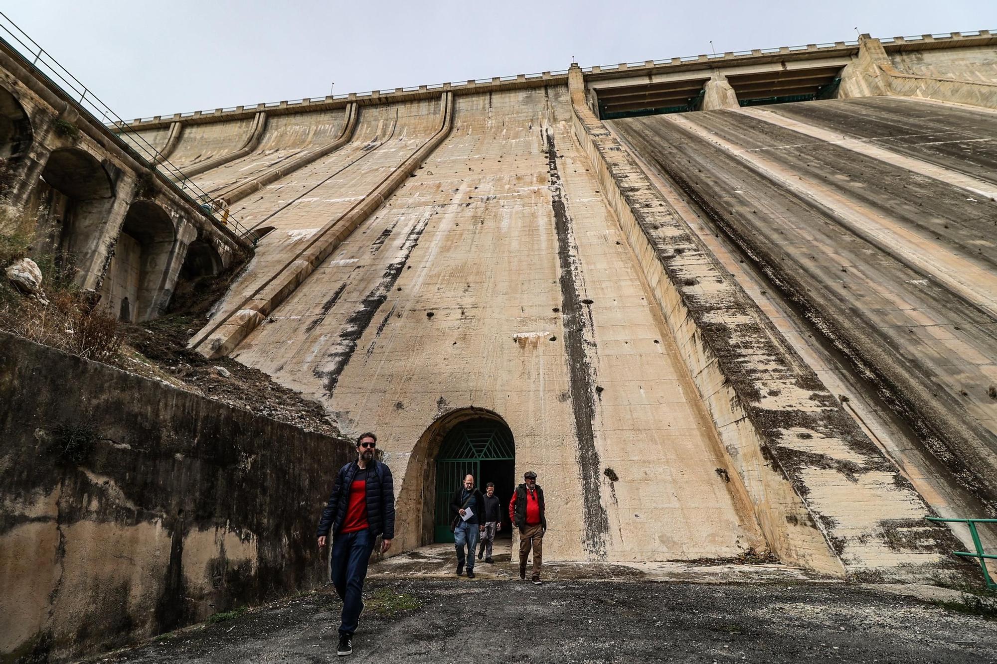 Visita a las entrañas del pantano de Guadalest