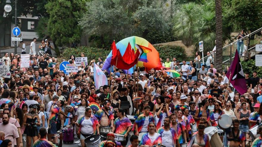 Manifestación a favor de los derechos LGTBI en Palma: "El Orgullo no es un tardeo"