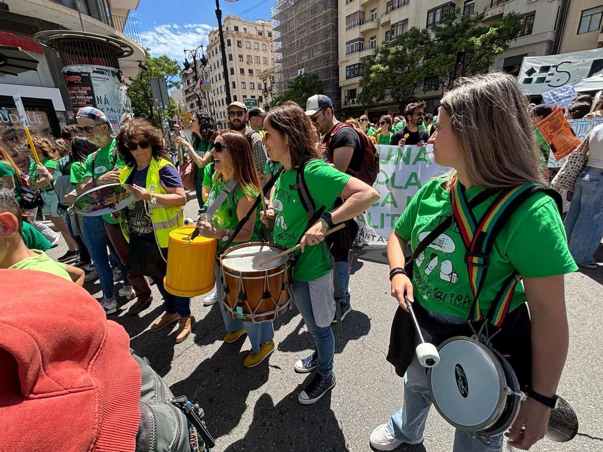 Percusión en la manifestación de València