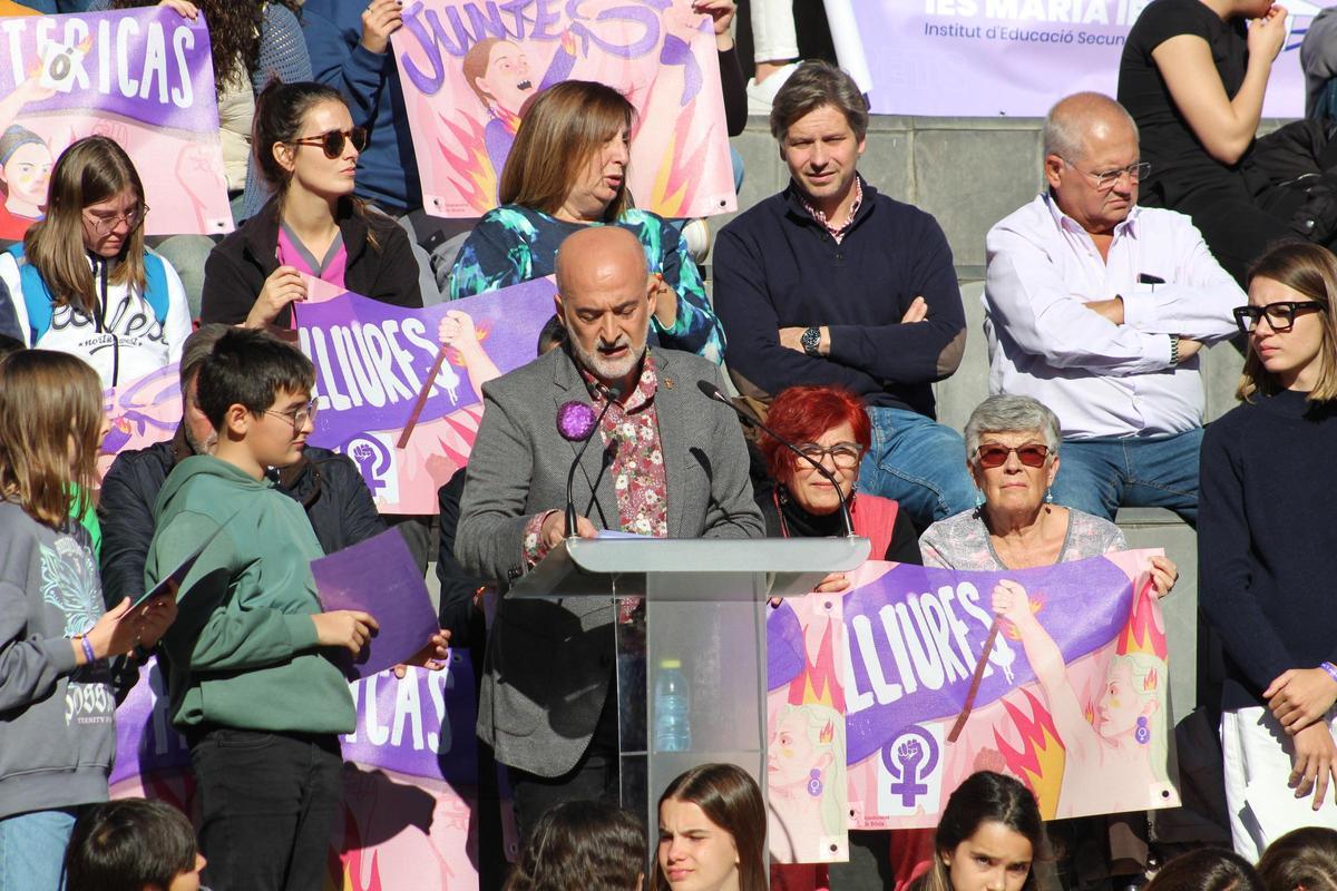 Dénia clama per una vida lliure de violències i de por Dénia clama per una vida lliure de violències i de por