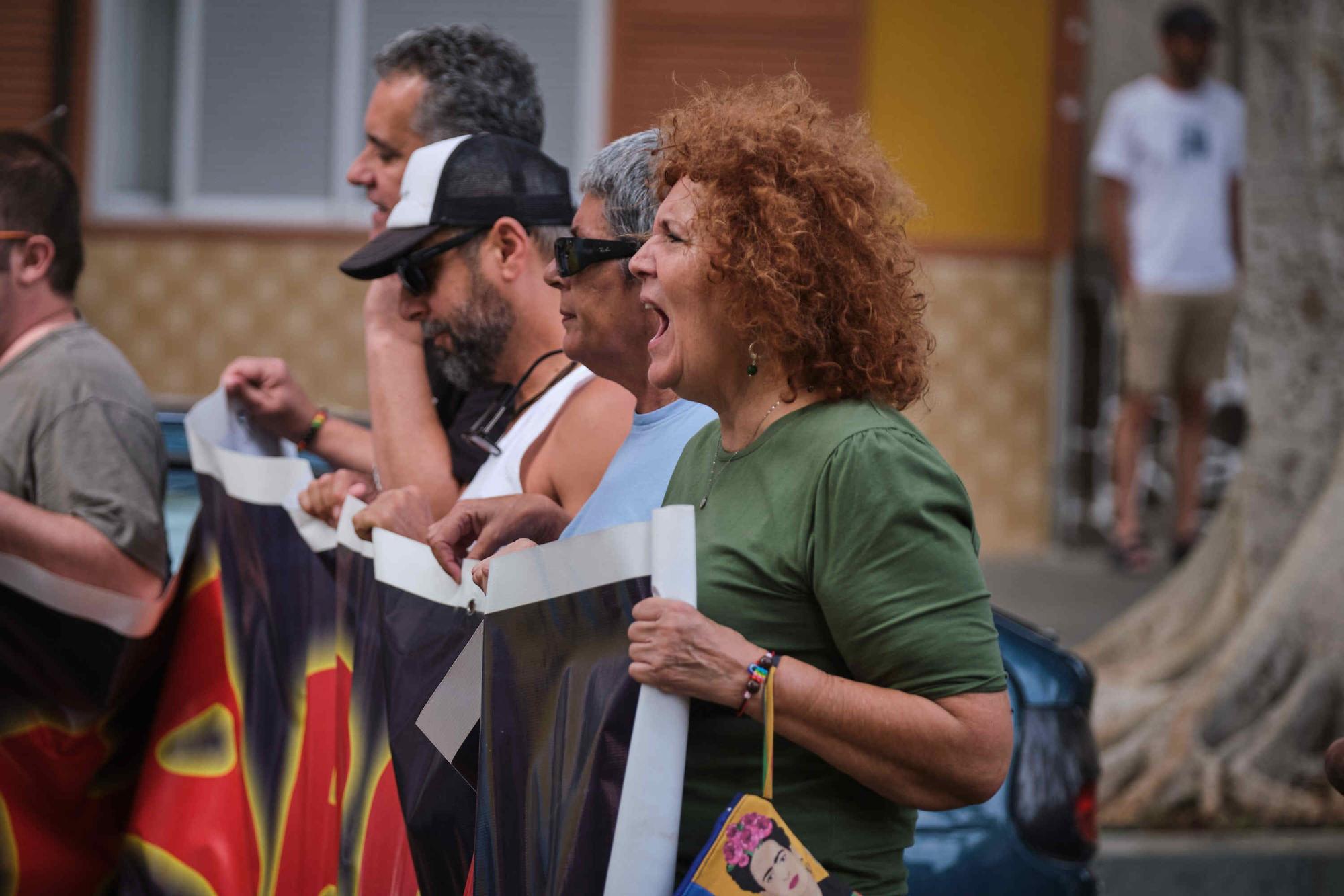 Manifestación en San Andrés por una sanidad digna