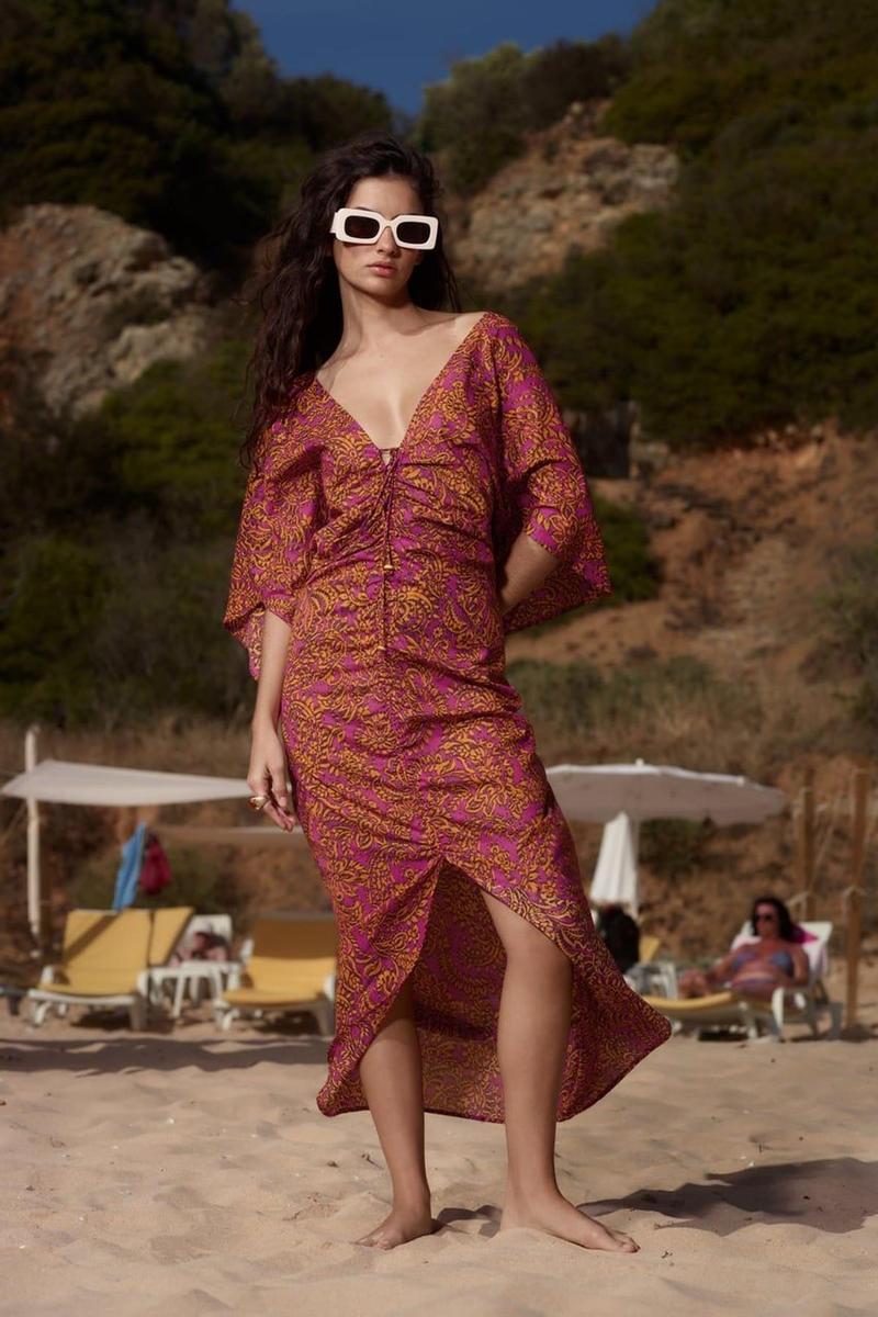 10 vestidos playeros de Zara que van a solucionar tu verano