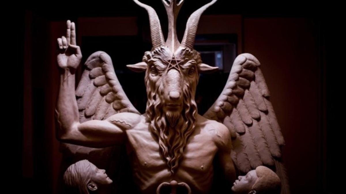 estatua de satán
