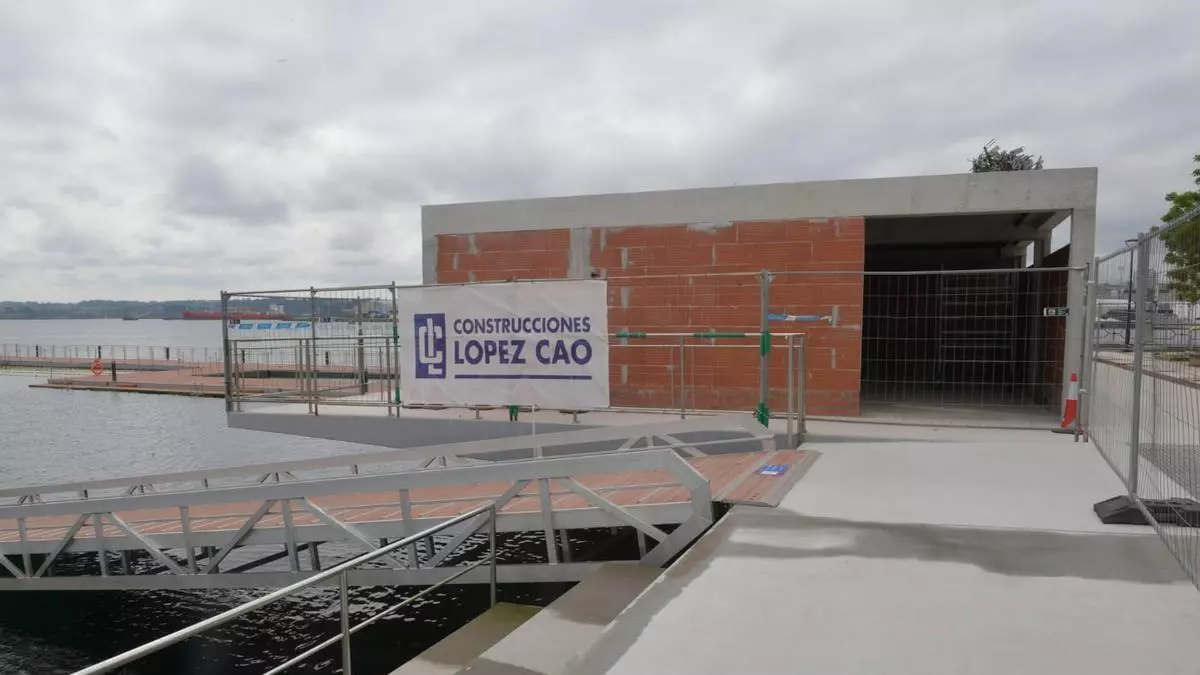 Nuevo local de hostelería y deportes náuticos en O Parrote: el Puerto de A Coruña busca concesionario para el edificio que abrirá este verano