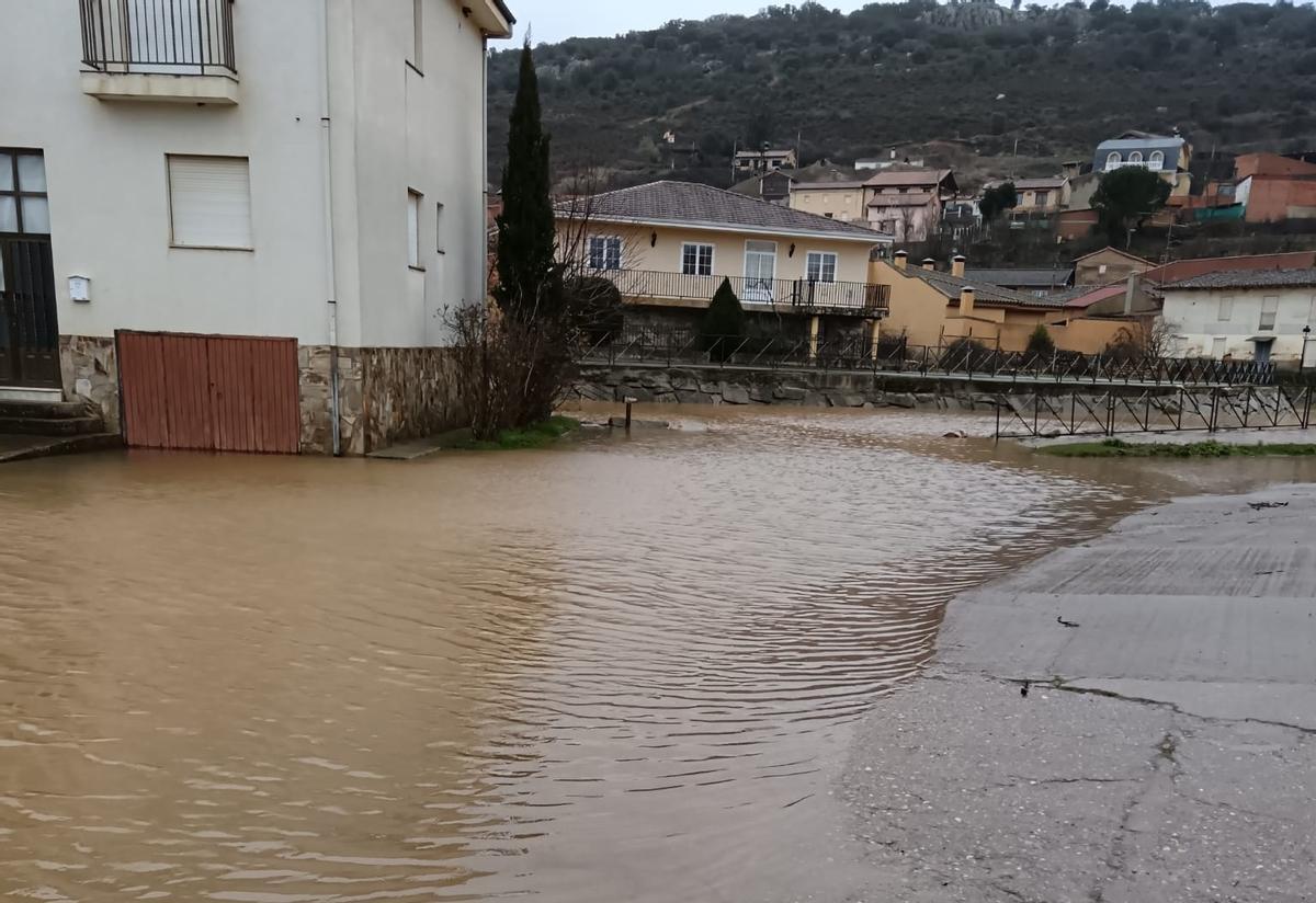 Imagen de hace apenas unos minutos, en Morales del Rey.