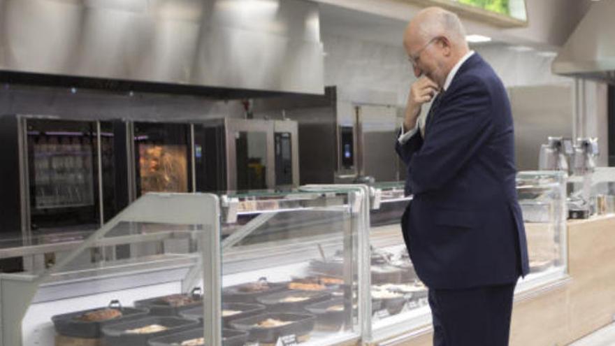 Juan Roig, en el centro de innovación de Mercadona de Fuente del Jarro.