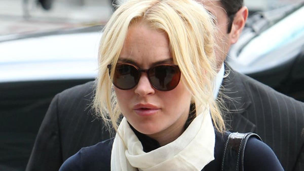 Lindsay Lohan Vuelve A Librarse De La Cárcel Cuore
