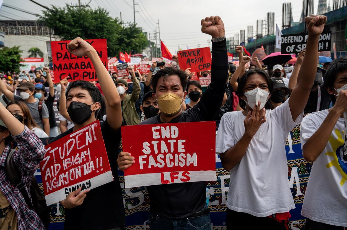 Protestas en Filipinas antes del primer discurso del estado de la nación de Marcos