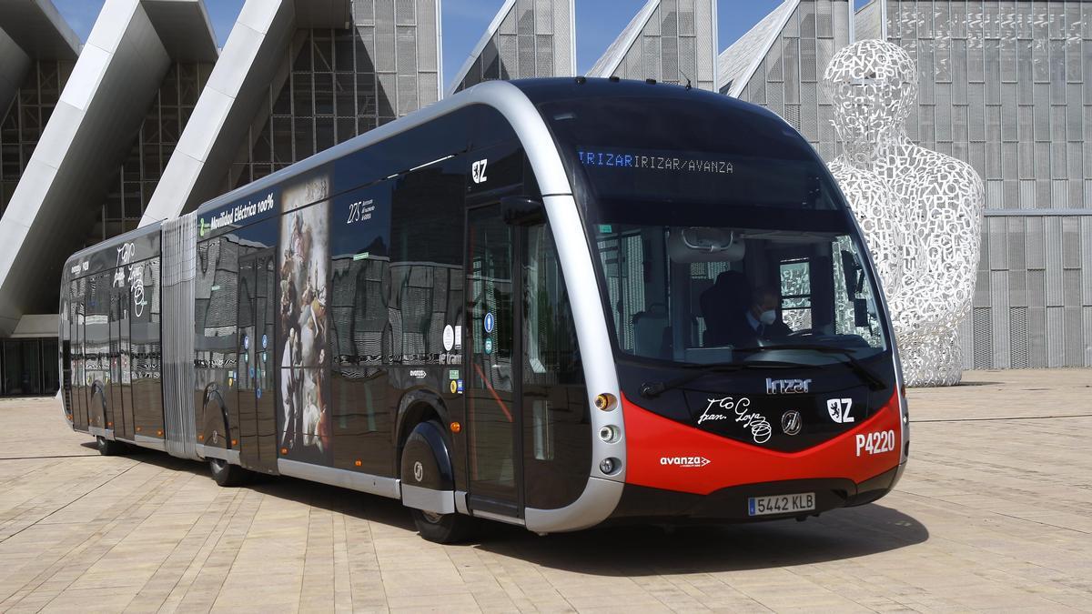 La flota de buses de Zaragoza incorporará a partir de ahora solo vehículos eléctricos.