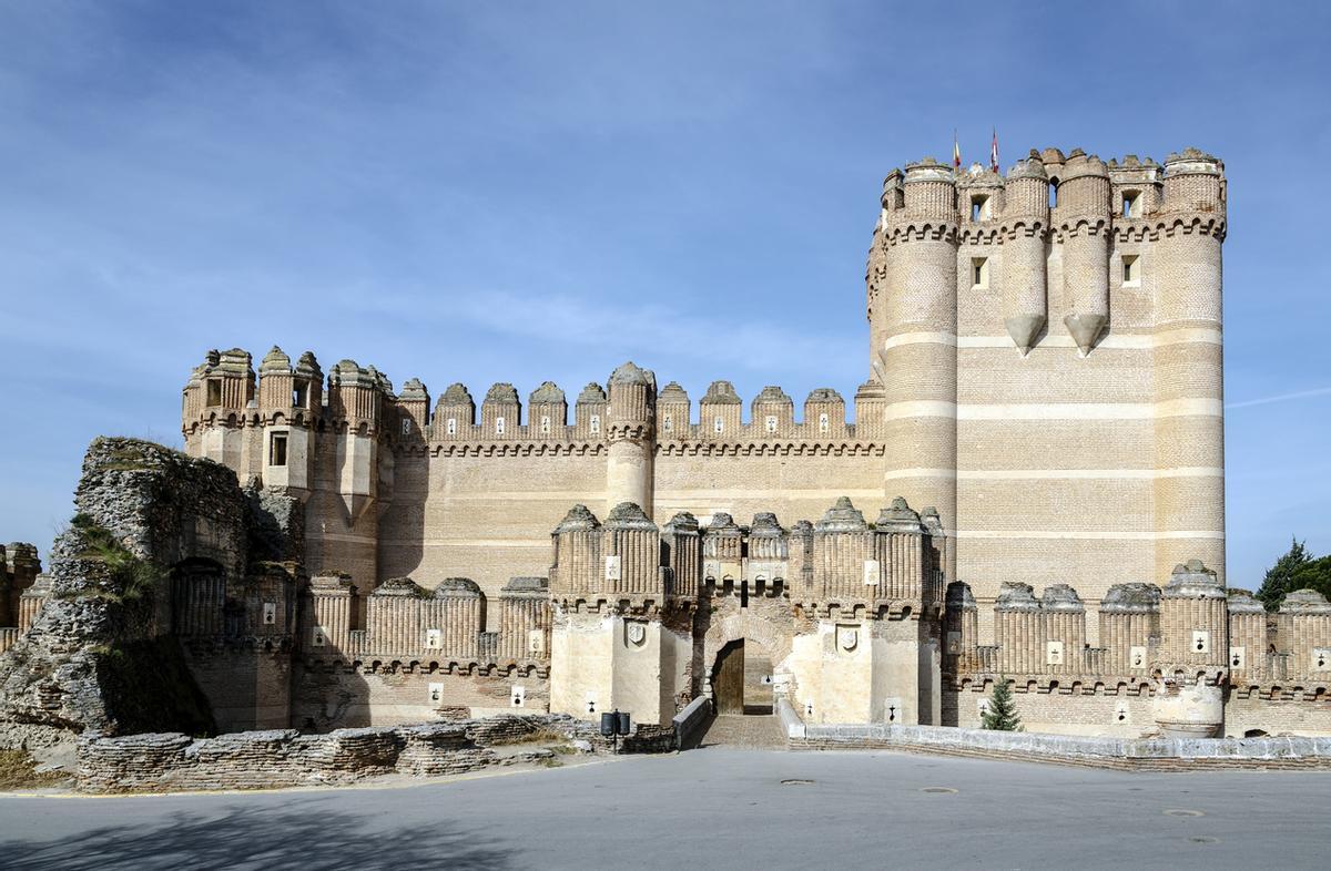 Castillo de Coca, Castillo de Coca en la provincia de Segovia