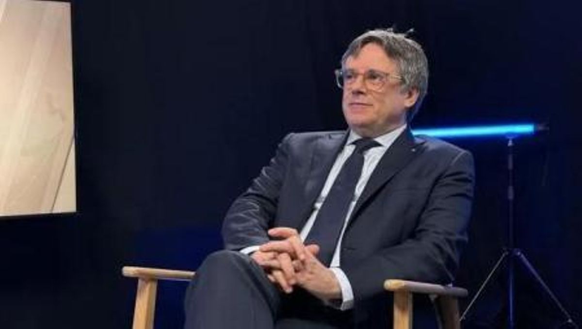 Carles Puigdemont, durante la entrevista en TV-3 Carles Puigdemont, durante la entrevista en TV-3