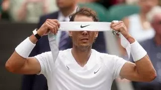 ¡Roto y abatido! Imágenes inéditas de la despedida de Rafa Nadal