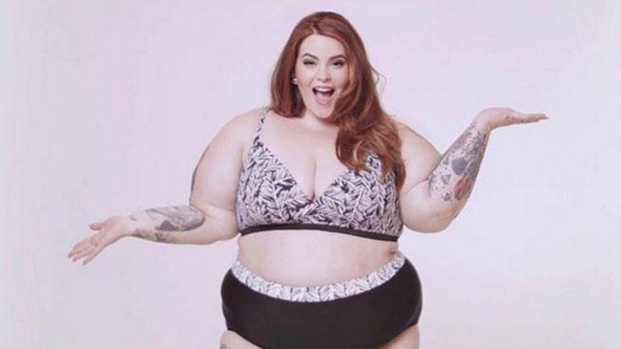 Imagen de Tess Holliday censurada por Facebook.