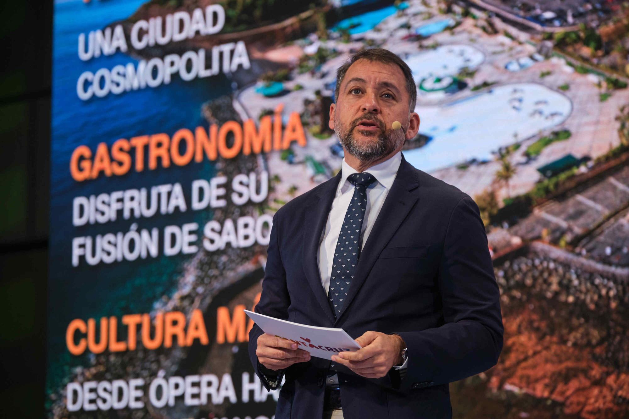 Presentación del Plan Estratégico Turismo de Santa Cruz en el crucero Aida