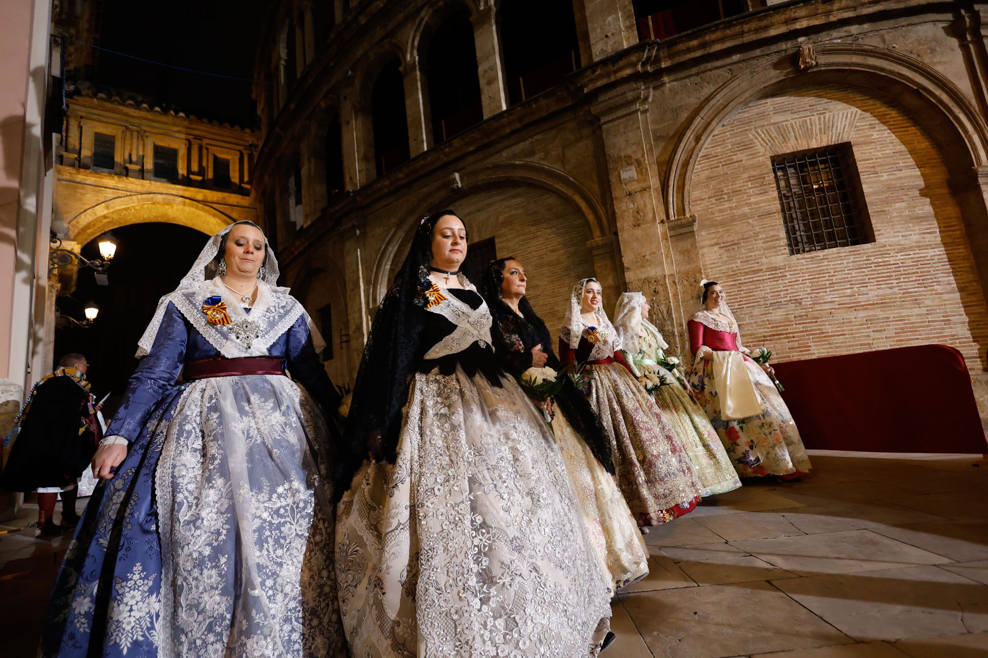 Todas las fotos de la Ofrenda del 17 de marzo por la calle de la Paz de 19:00 a 20:00 horas