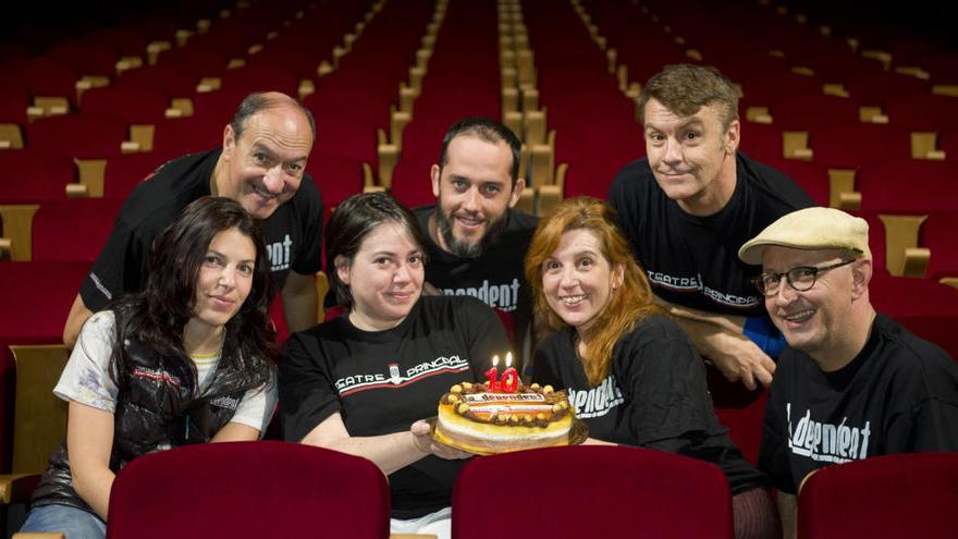 La Dependent ha soplado la vela del décimo aniversario del Principal