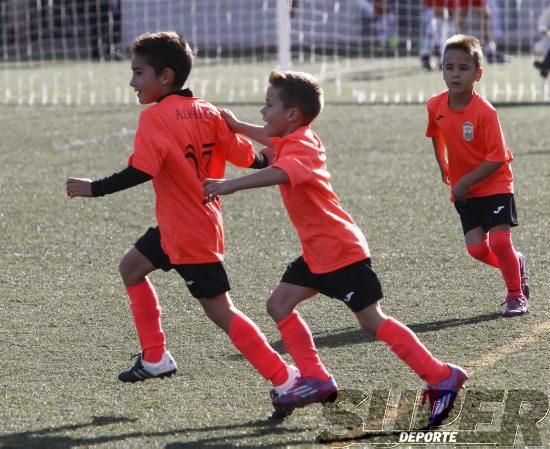 FÚTBOL BASE: Un día en Godella