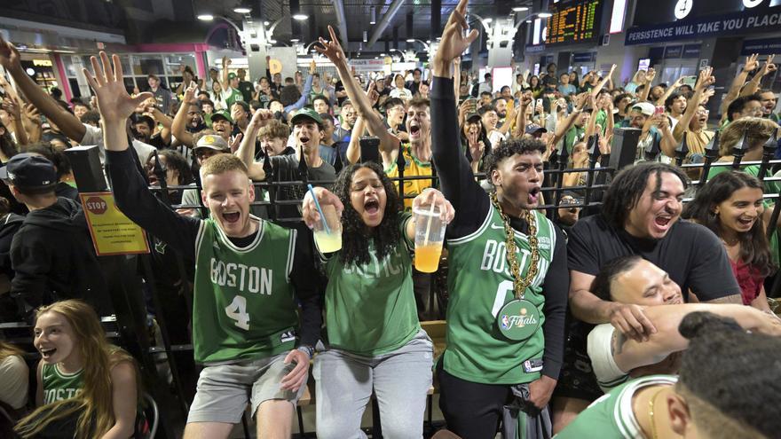 Locura en Boston para celebrar el 18º anillo de los Celtics