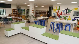 Dimite el equipo directivo del IES Valadares por la falta de ayudas para su alumnado con necesidades específicas
