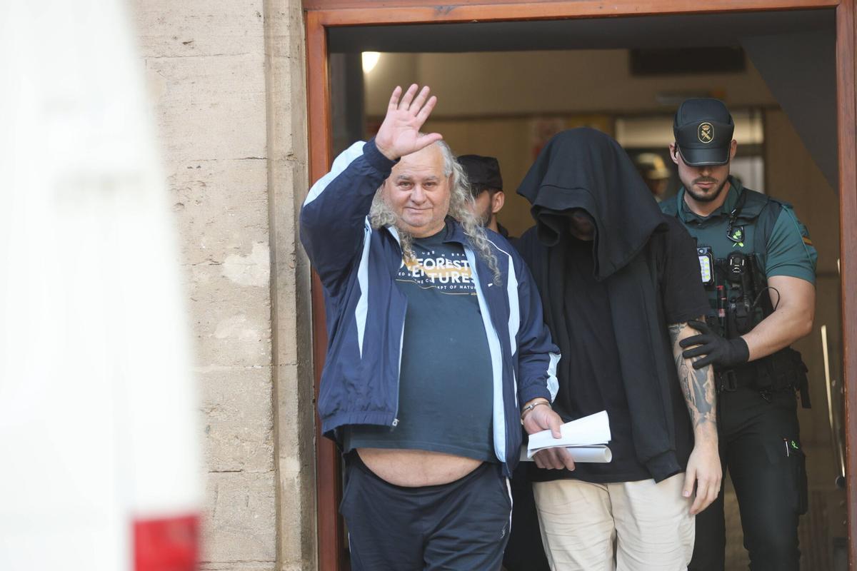 Ramón Orta, histórico líder del clan de 'Los Orta', en octubre pasado al ser conducido desde los juzgados de Palma a la cárcel.