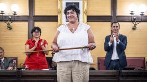 Mireia González releva a Núria Parlon como nueva alcaldesa de Santa Coloma de Gramenet.