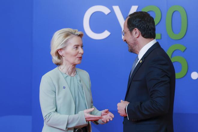 La UE formalizará su sistema de defensa colectiva en plena escalada con Washington