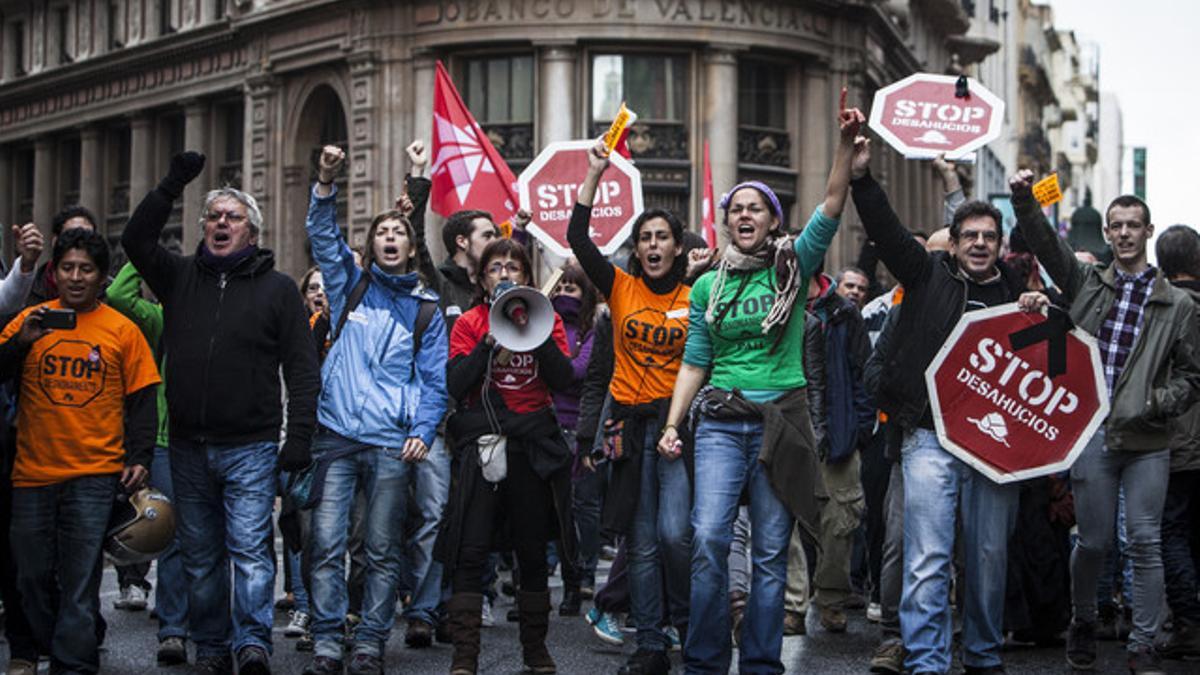 Protesta contra los desahucios, la semana pasada en Valencia.