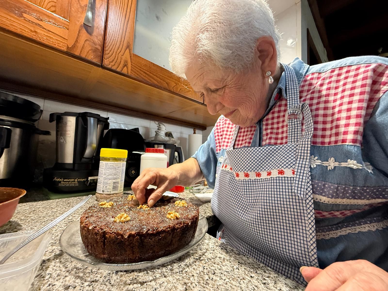 En imágenes: Así hace Alicia Castiello su tarta arriera para la fiesta de Camoca