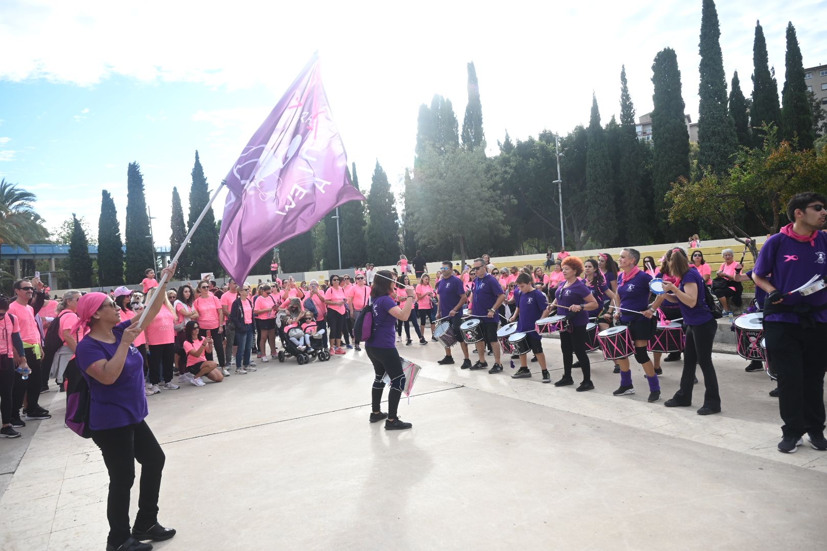 Galería de imágenes: Marcha solidaria contra el cáncer de mama 'Un Paseo por la Vida Castelló 2024'