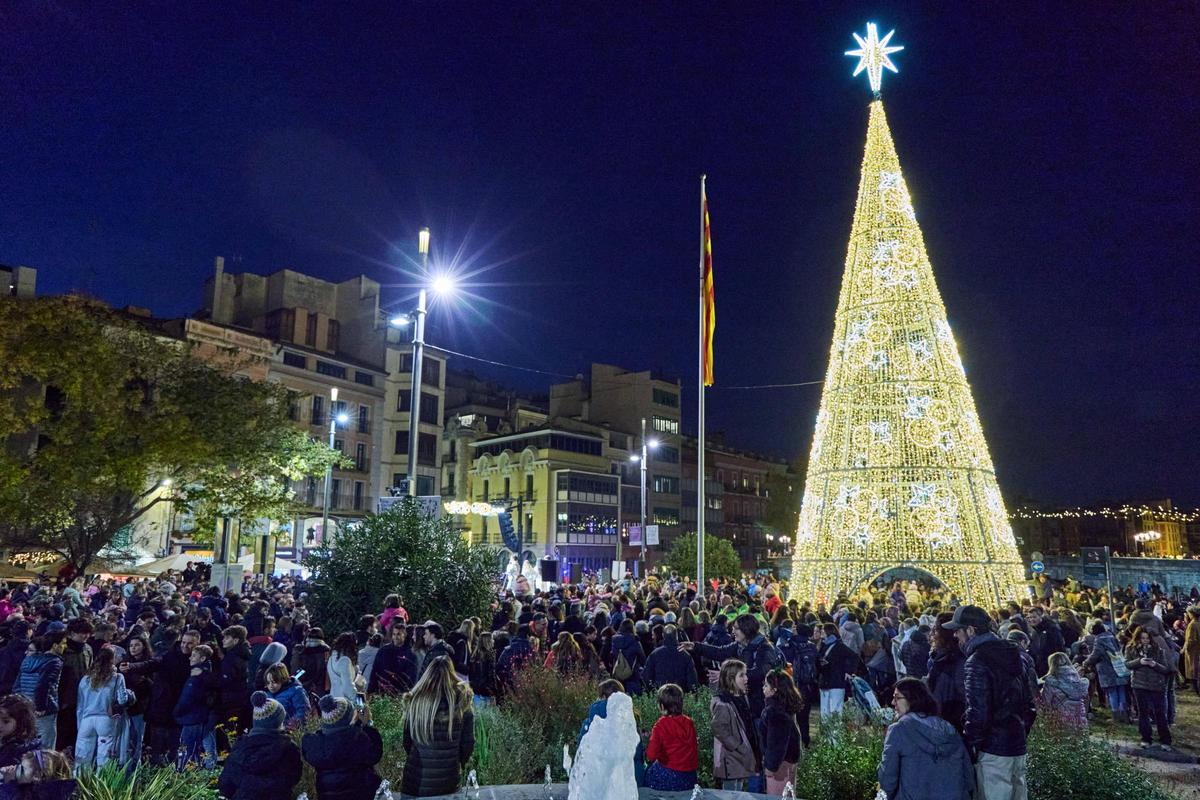 Les fotos de l'encesa dels llums de Nadal a Girona