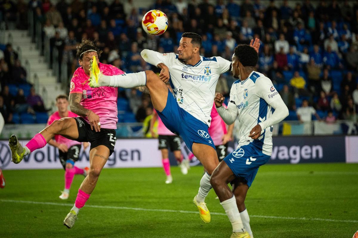 Así podrás seguir el partido del CD Tenerife de esta jornada