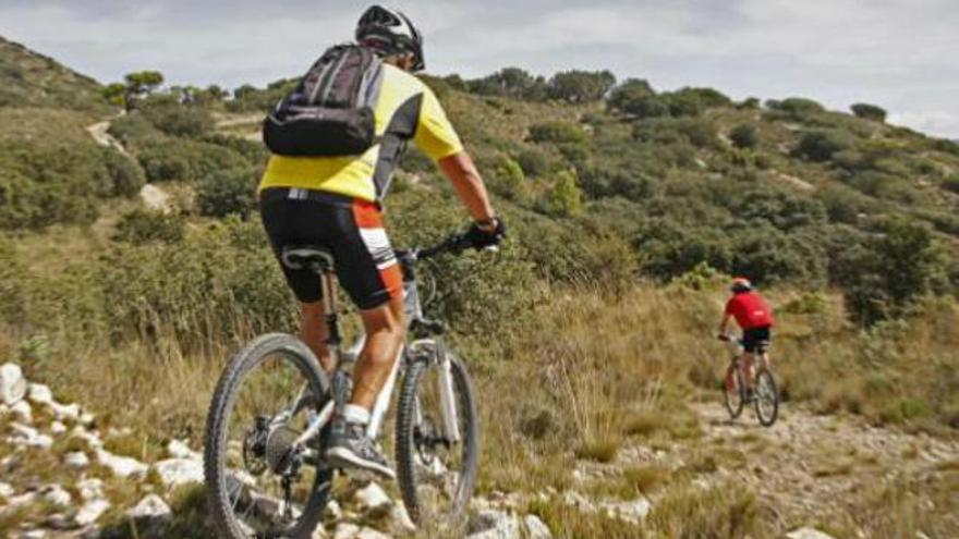 El Consell cambiará la norma de los parques naturales para acoger actividades deportivas