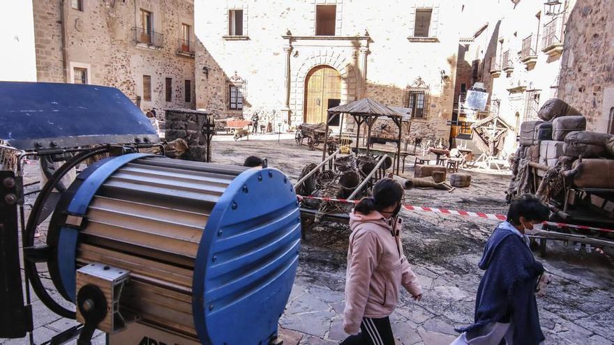 El equipo de &#039;La casa del dragón&#039; desembarca en Cáceres para el rodaje de mayo